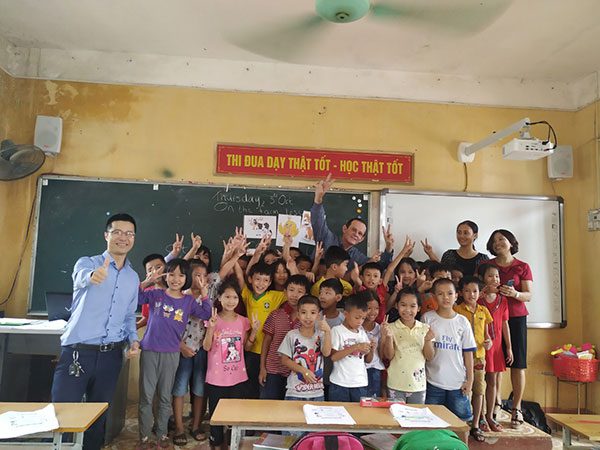 Tổ chức lớp học Demo tại các trường tiểu học tại Hưng Yên