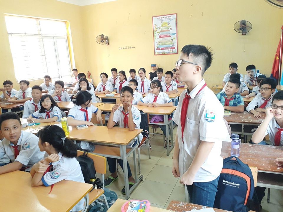 Anh 12